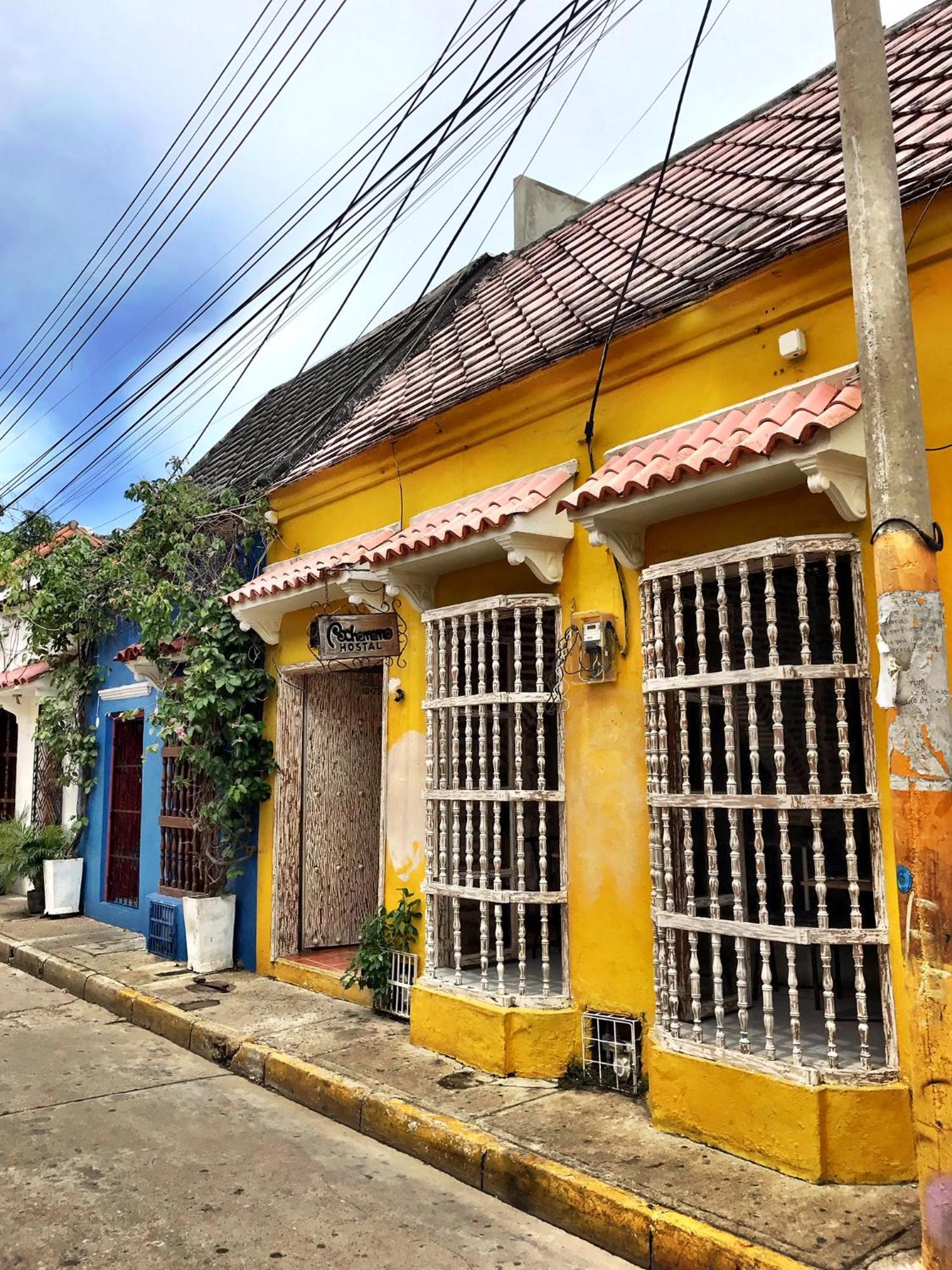 Pachamama Hostal *