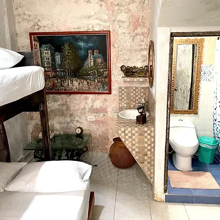 Pachamama Hostal *