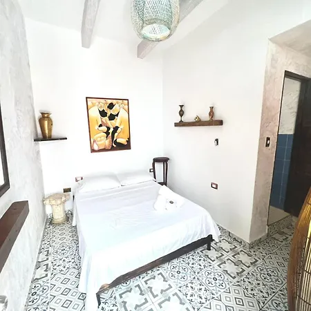 Pachamama Hostal *